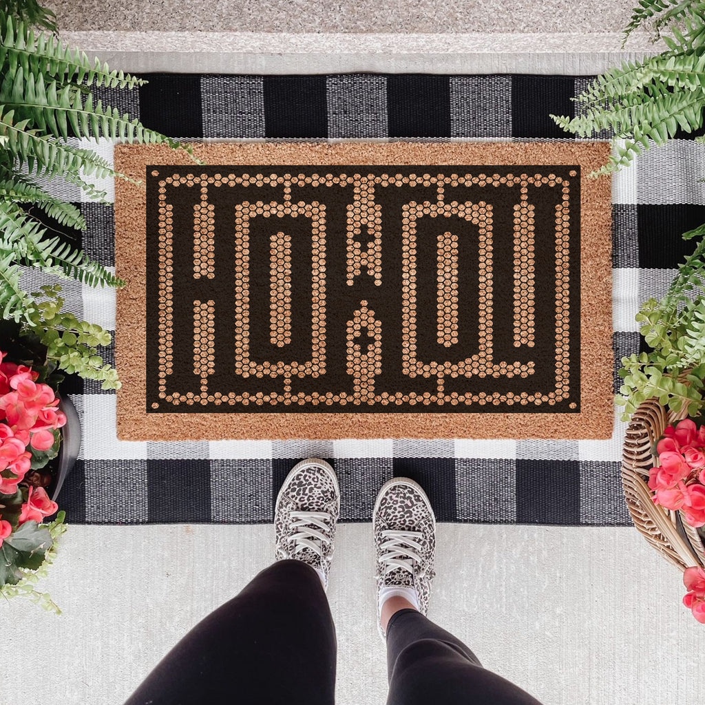 Howdy Typographic Design